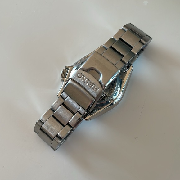 Seiko 5 Sports SRPK31 - Picture 3 of 9